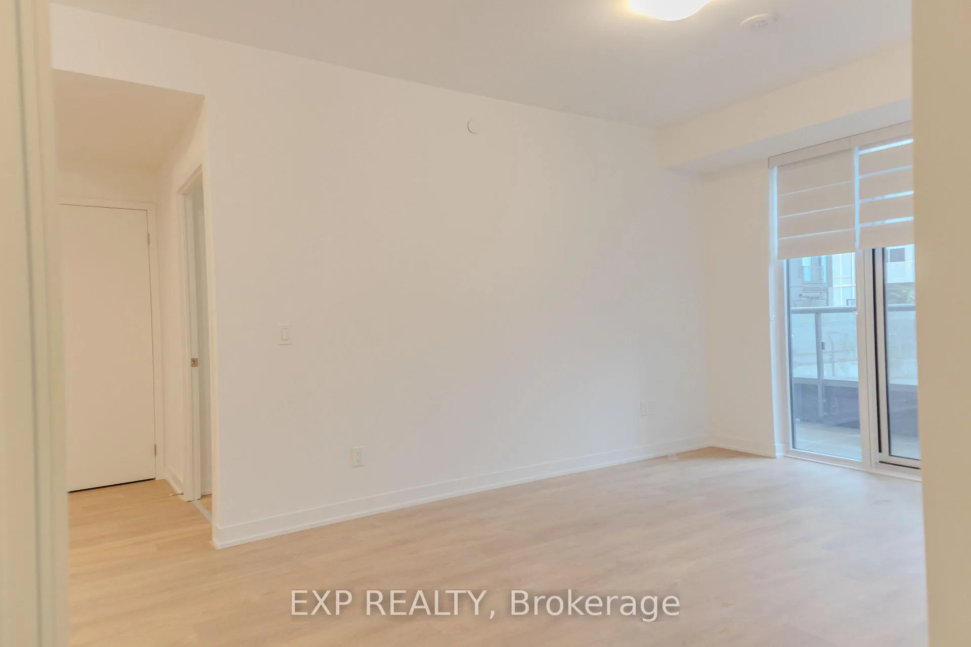 Photo 12 of Unit 327, 10 Abeja Street, Vaughan, Concord — HOMEH