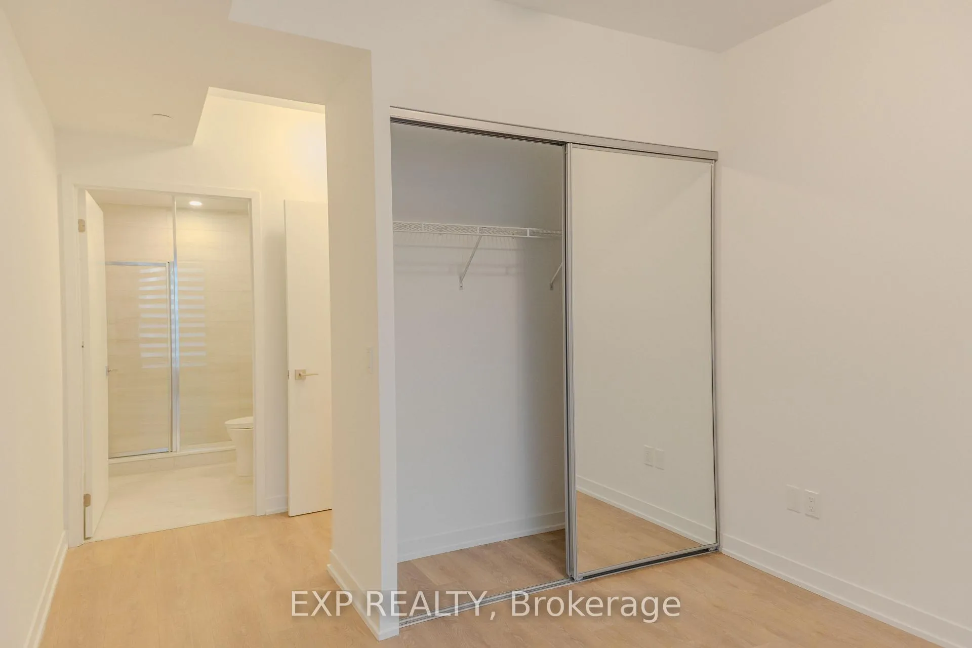 Photo 21 of Unit 327, 10 Abeja Street, Vaughan, Concord — HOMEH