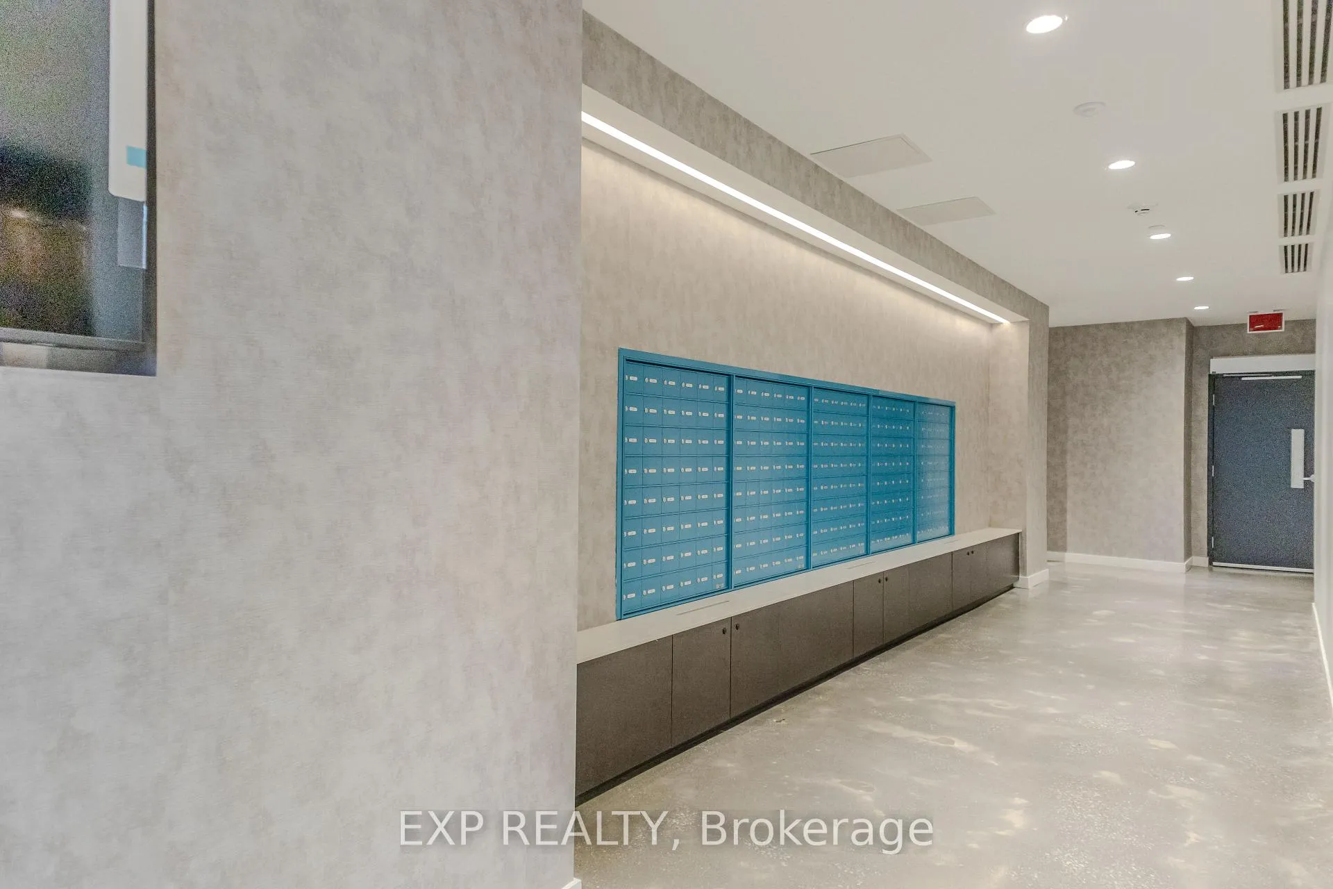 Photo 29 of Unit 327, 10 Abeja Street, Vaughan, Concord — HOMEH