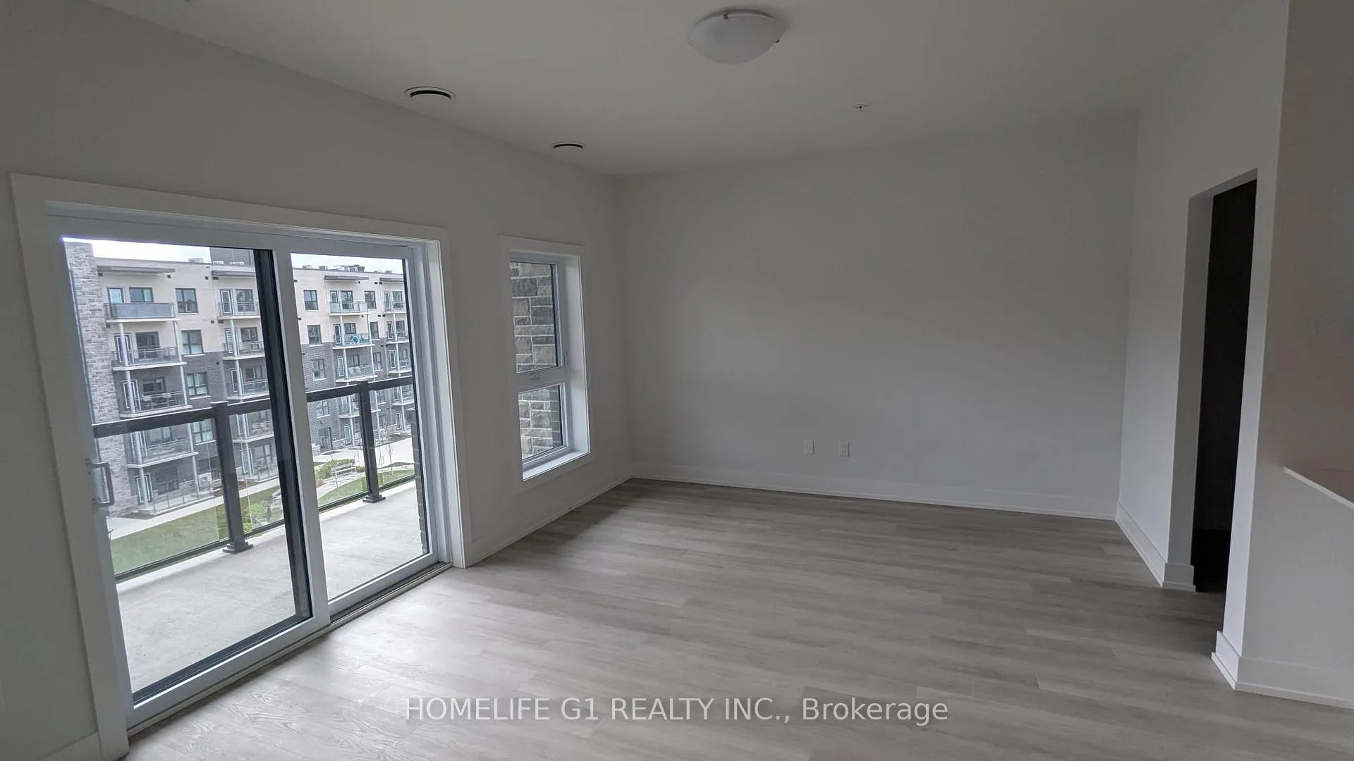 Photo 8 of Unit 408, 1100 Lackner Place, Kitchener — HOMEH