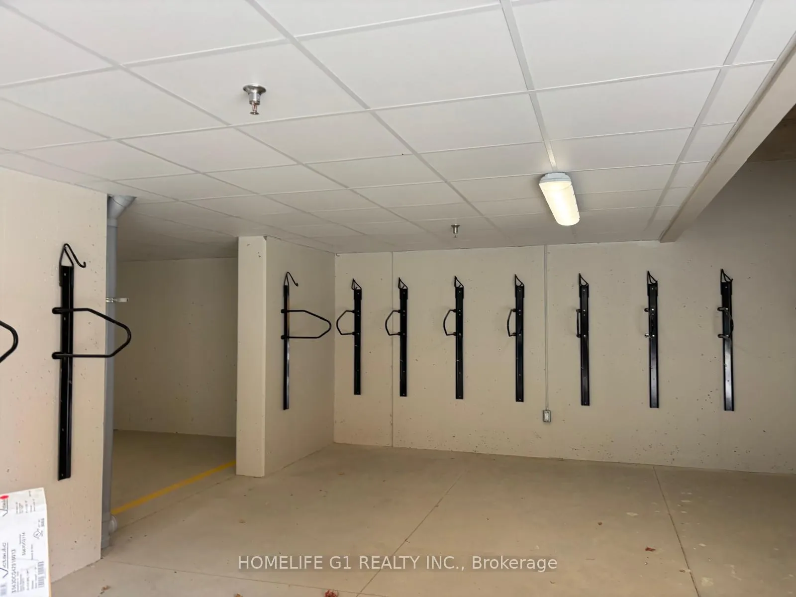 Photo 18 of Unit 408, 1100 Lackner Place, Kitchener — HOMEH