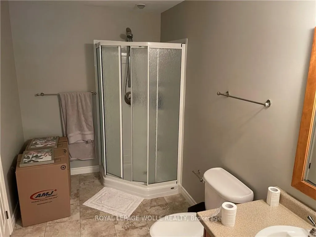 Photo 14 of Unit 34, 260 Deer Ridge Drive, Kitchener, Pioneer Tower West — HOMEH