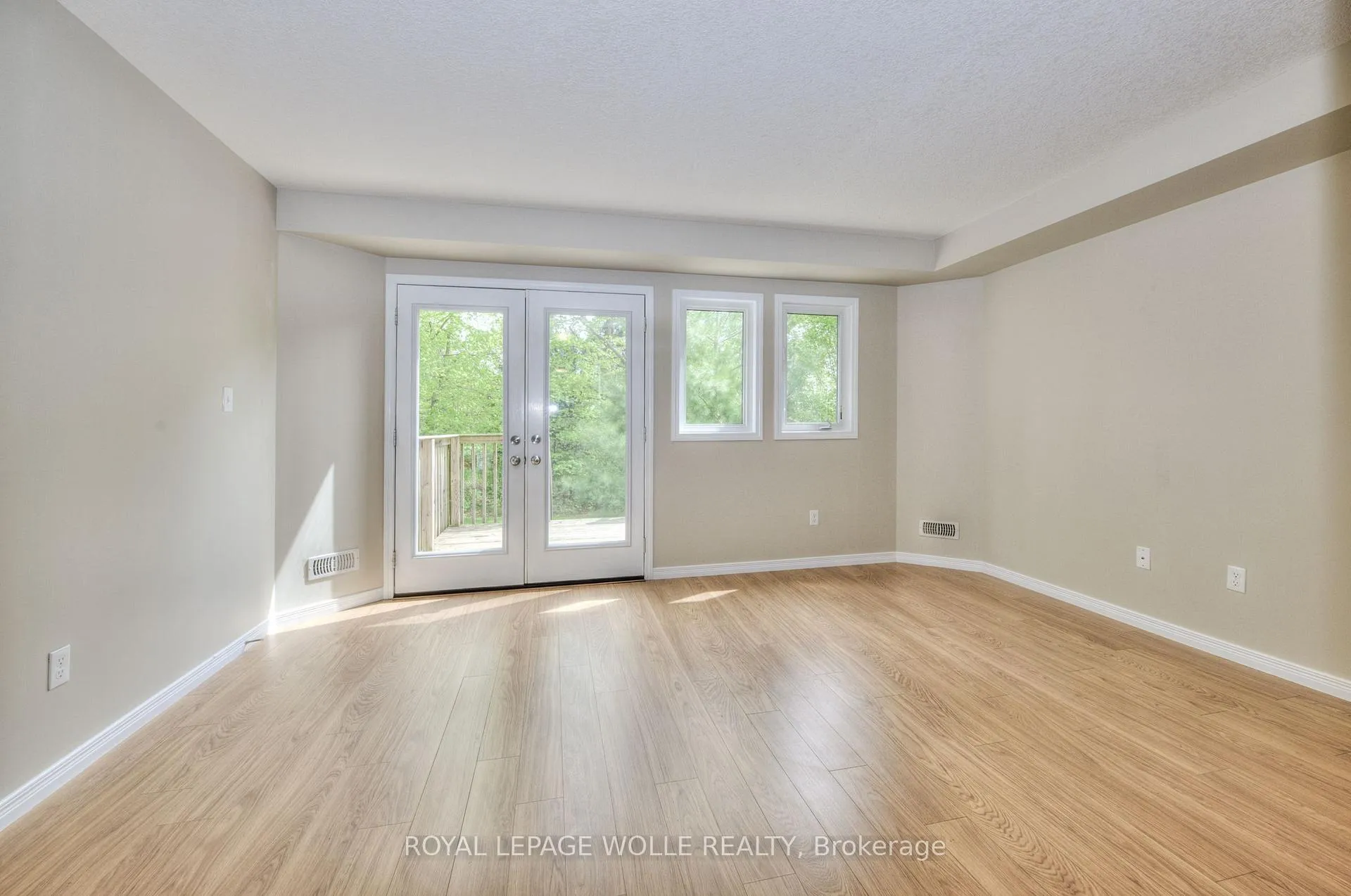 Photo 13 of Unit 8C, 931 Glasgow Street, Kitchener — HOMEH