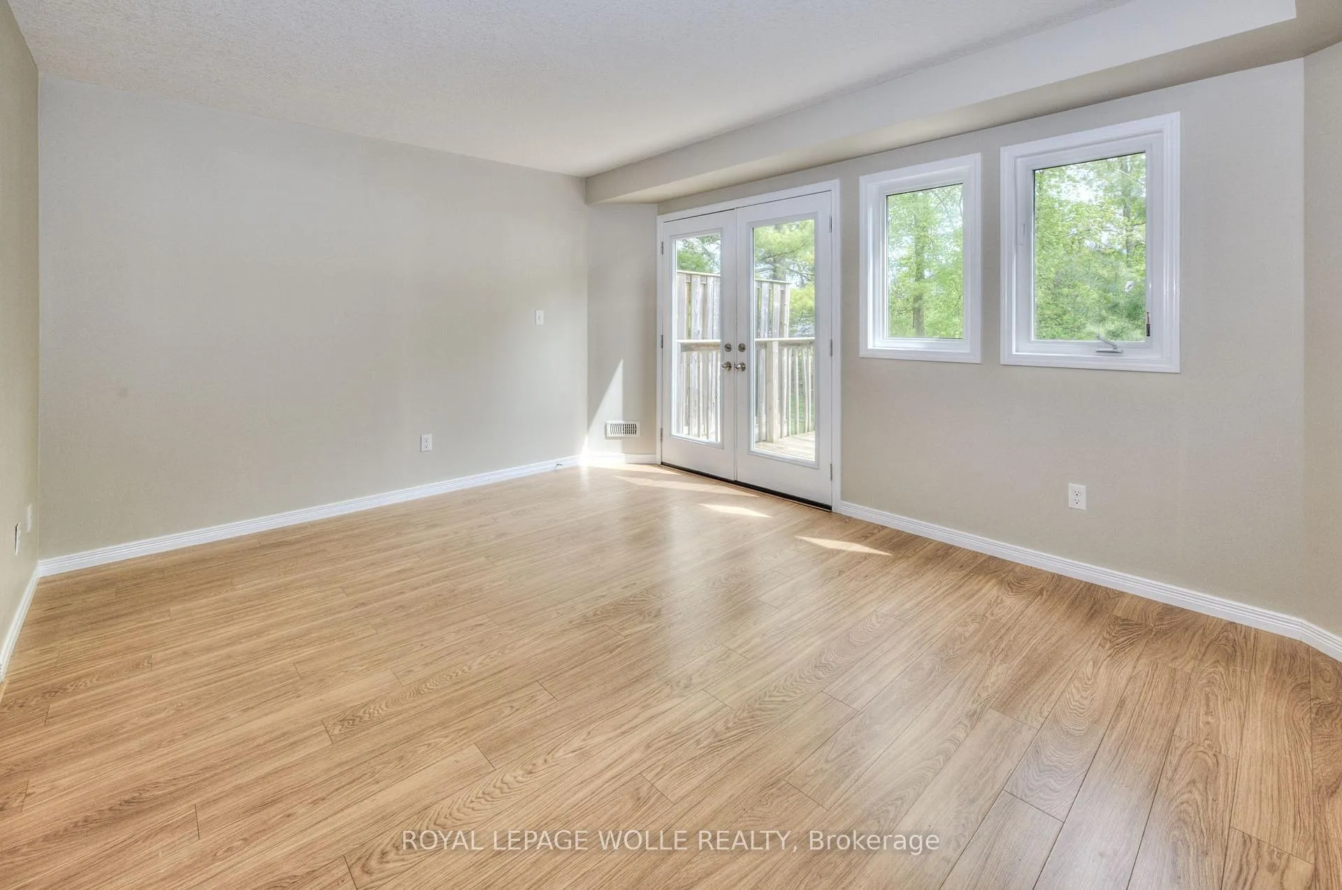 Photo 14 of Unit 8C, 931 Glasgow Street, Kitchener — HOMEH