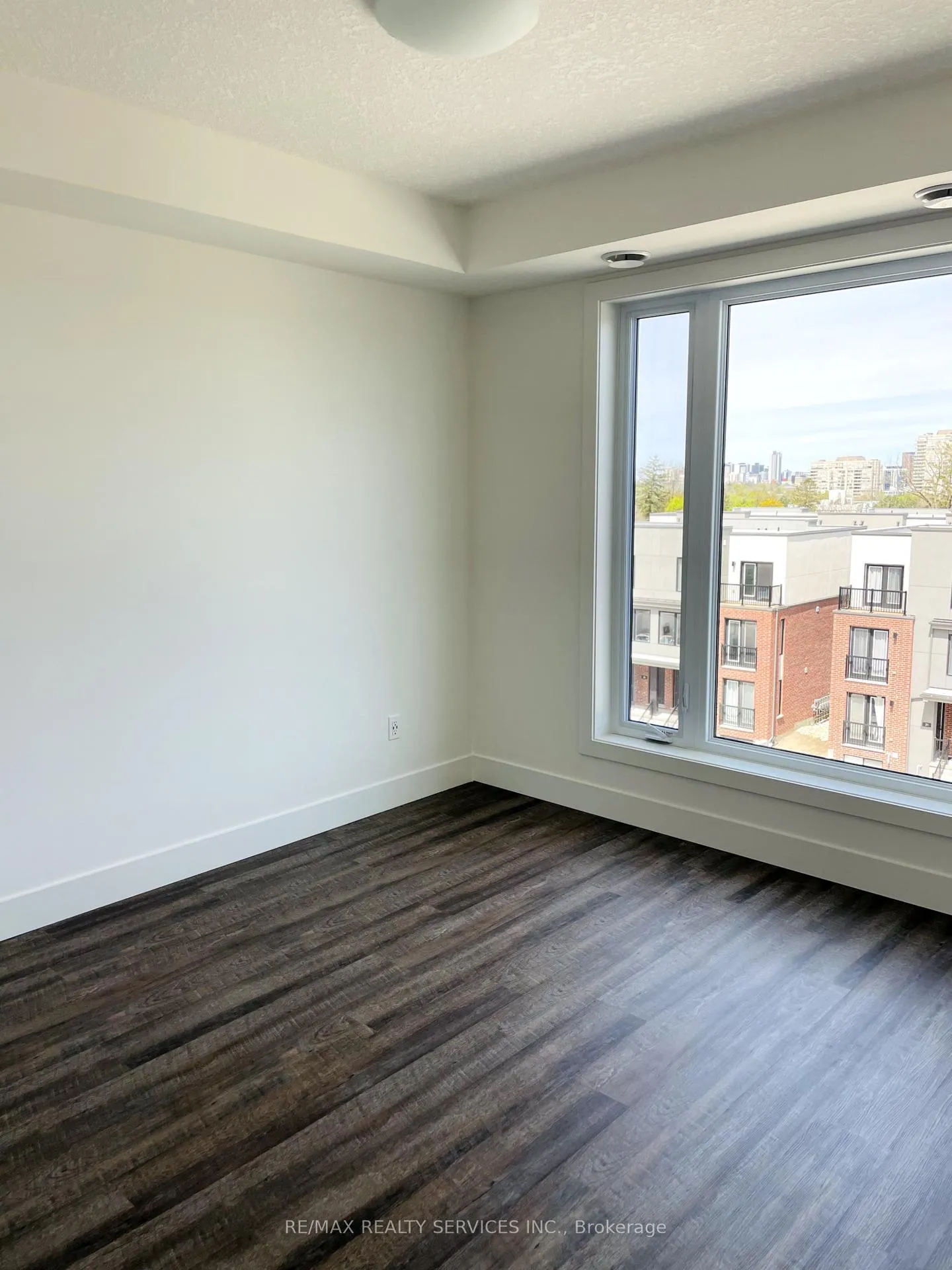 Photo 10 of Unit 507, 107 Roger Street, Waterloo — HOMEH