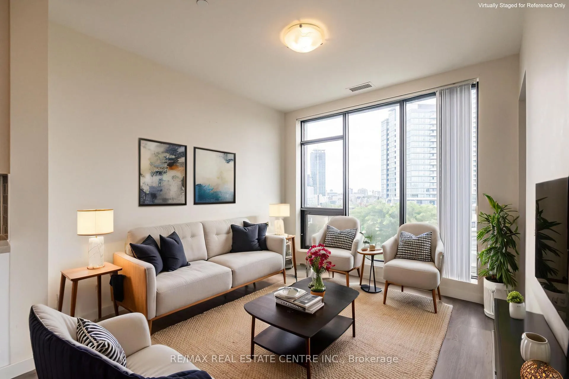 Photo 5 of Unit 412, 690 King Street W, Kitchener, KW Hospital — HOMEH