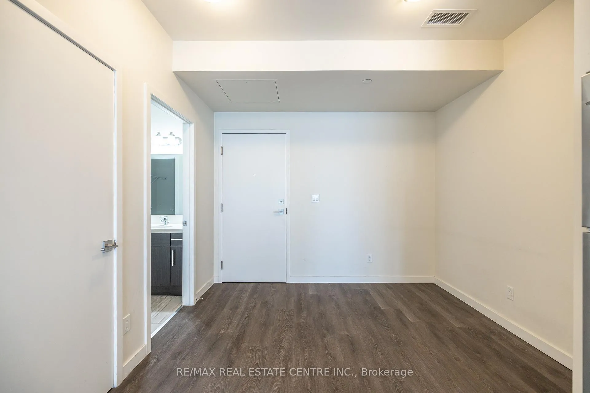 Photo 10 of Unit 412, 690 King Street W, Kitchener, KW Hospital — HOMEH