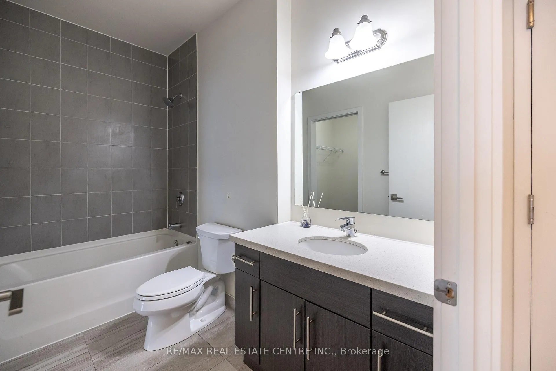 Photo 12 of Unit 412, 690 King Street W, Kitchener, KW Hospital — HOMEH