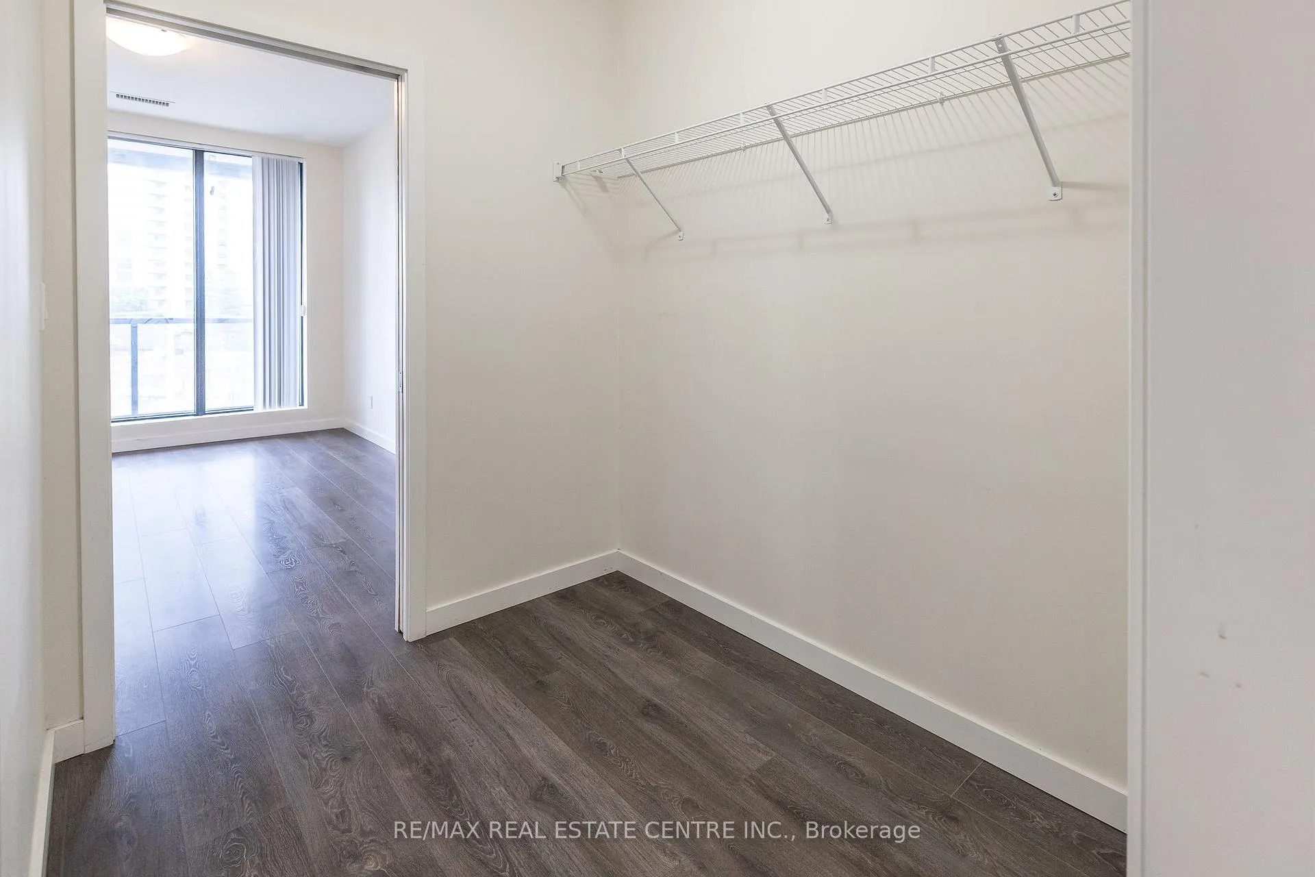 Photo 13 of Unit 412, 690 King Street W, Kitchener, KW Hospital — HOMEH