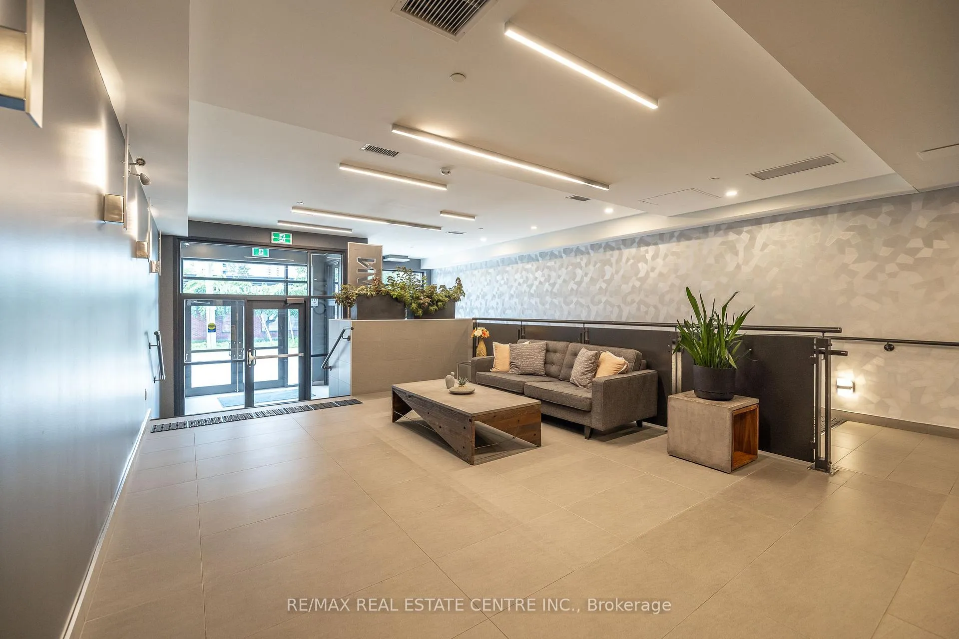 Photo 32 of Unit 412, 690 King Street W, Kitchener, KW Hospital — HOMEH
