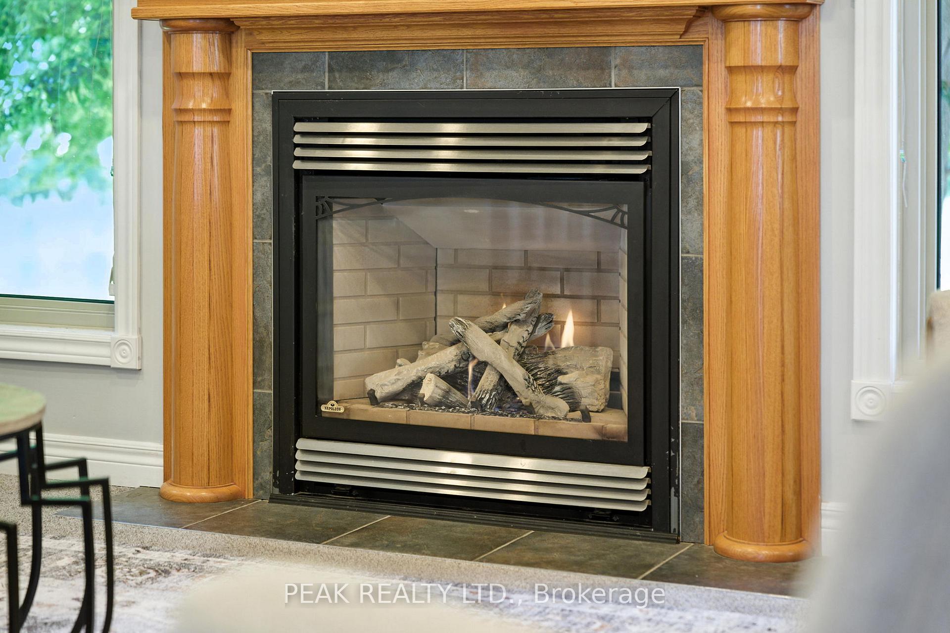Photo 18 of 28 Macpherson Drive, Brant, Paris — HOMEH