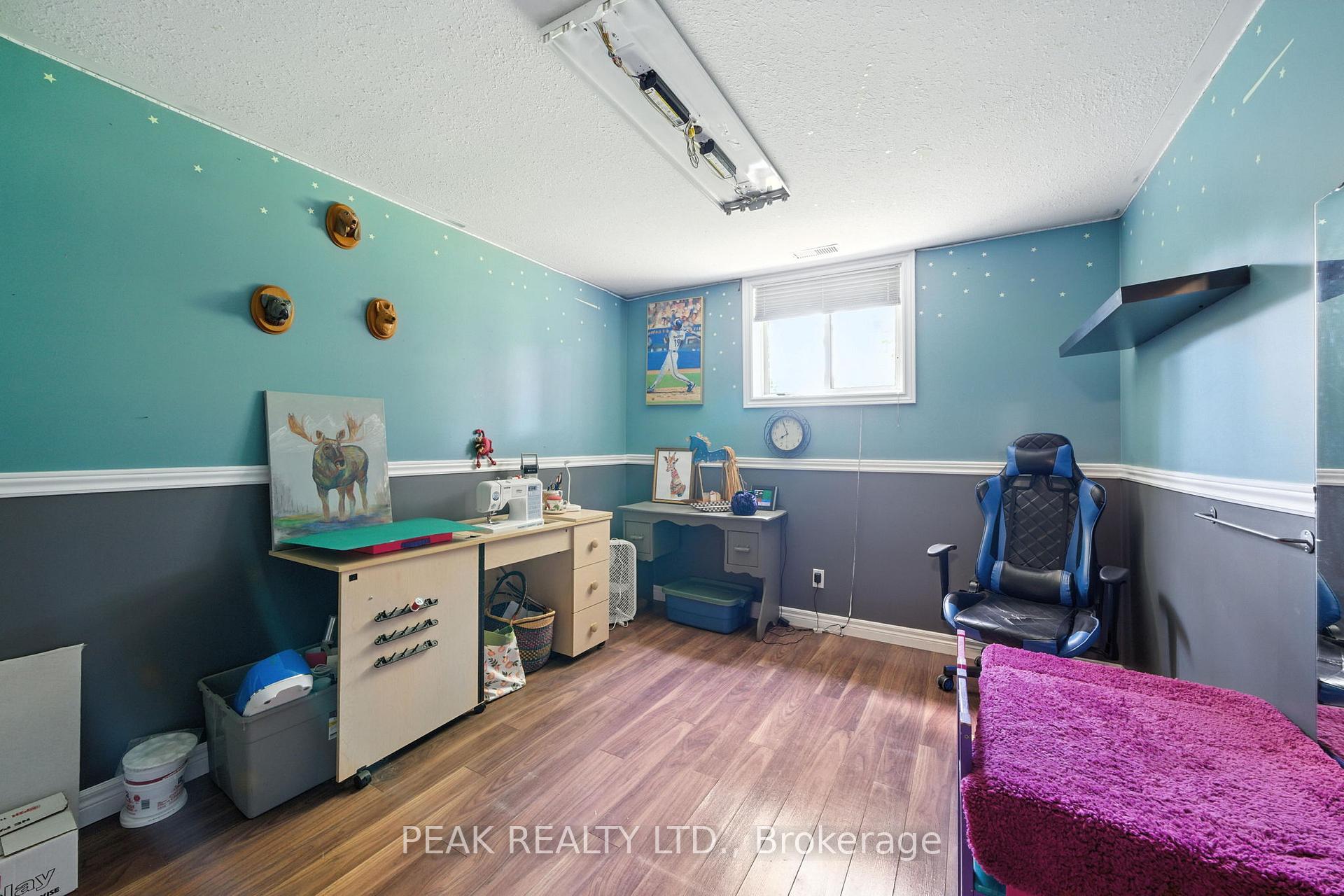Photo 31 of 28 Macpherson Drive, Brant, Paris — HOMEH