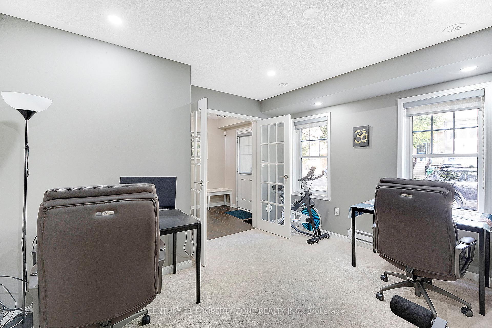 Photo 8 of 13 Portsdown Road, Brampton, Northwest Brampton — HOMEH