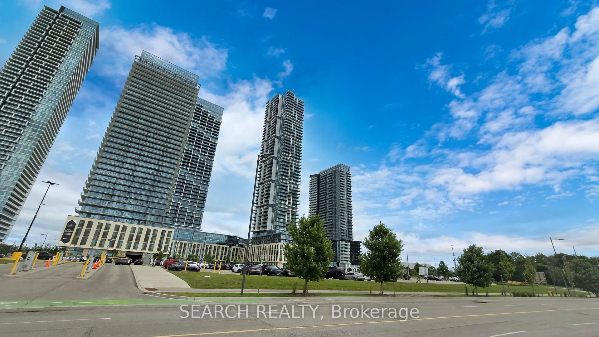 Front of Unit 1611, 7890 Jane Street