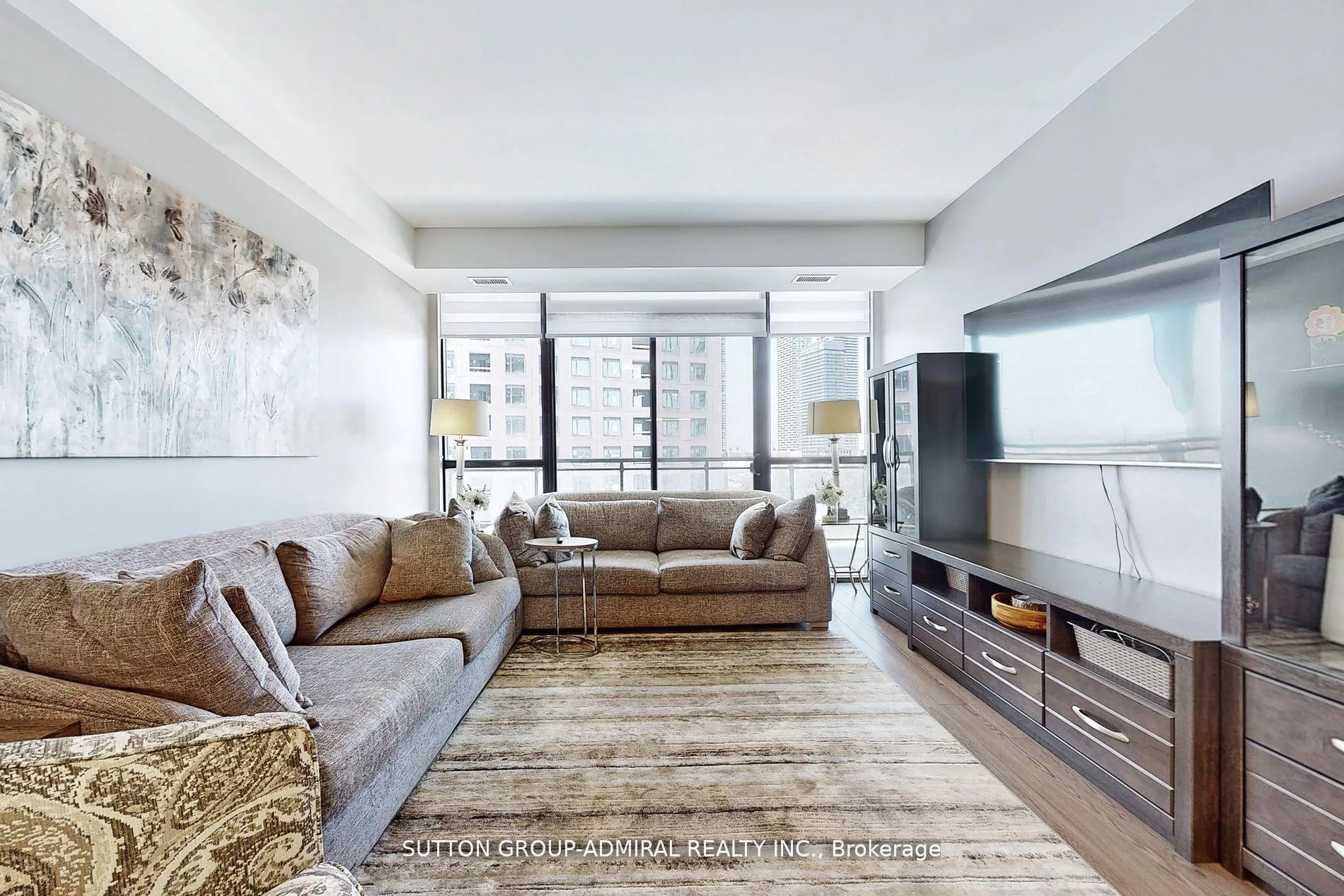 Photo 2 of Unit 605, 2910 Highway 7, Vaughan, Concord — HOMEH