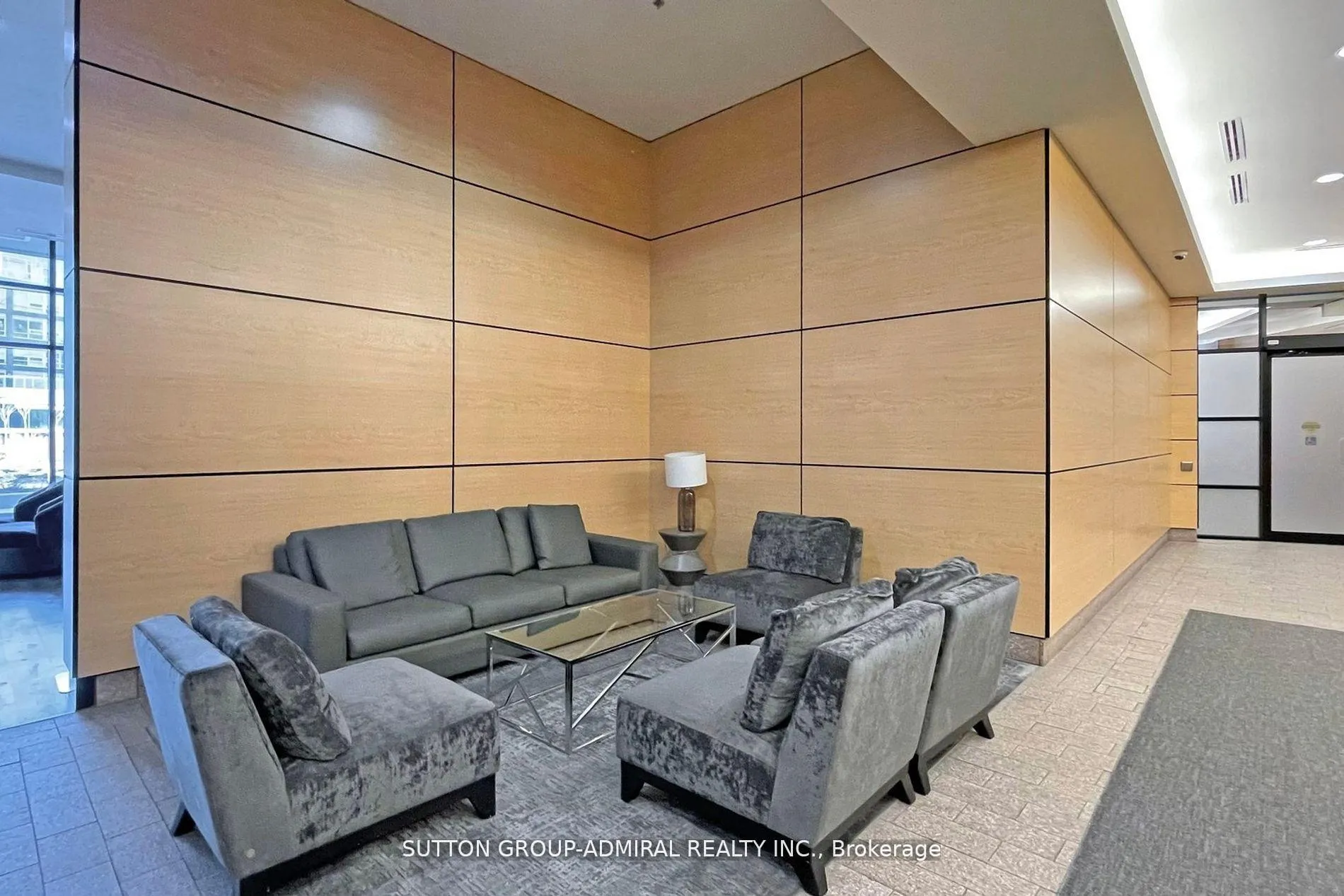 Photo 10 of Unit 605, 2910 Highway 7, Vaughan, Concord — HOMEH