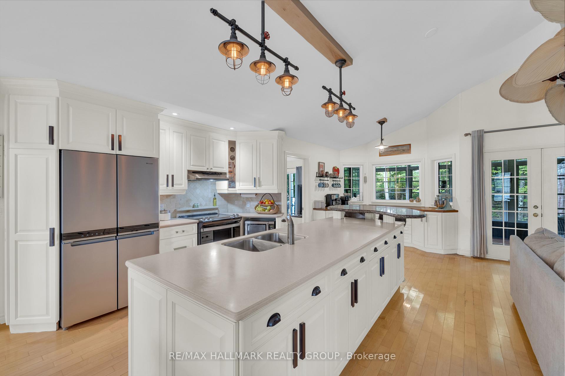 Photo 12 of 220 Garfield Street, Gananoque — HOMEH