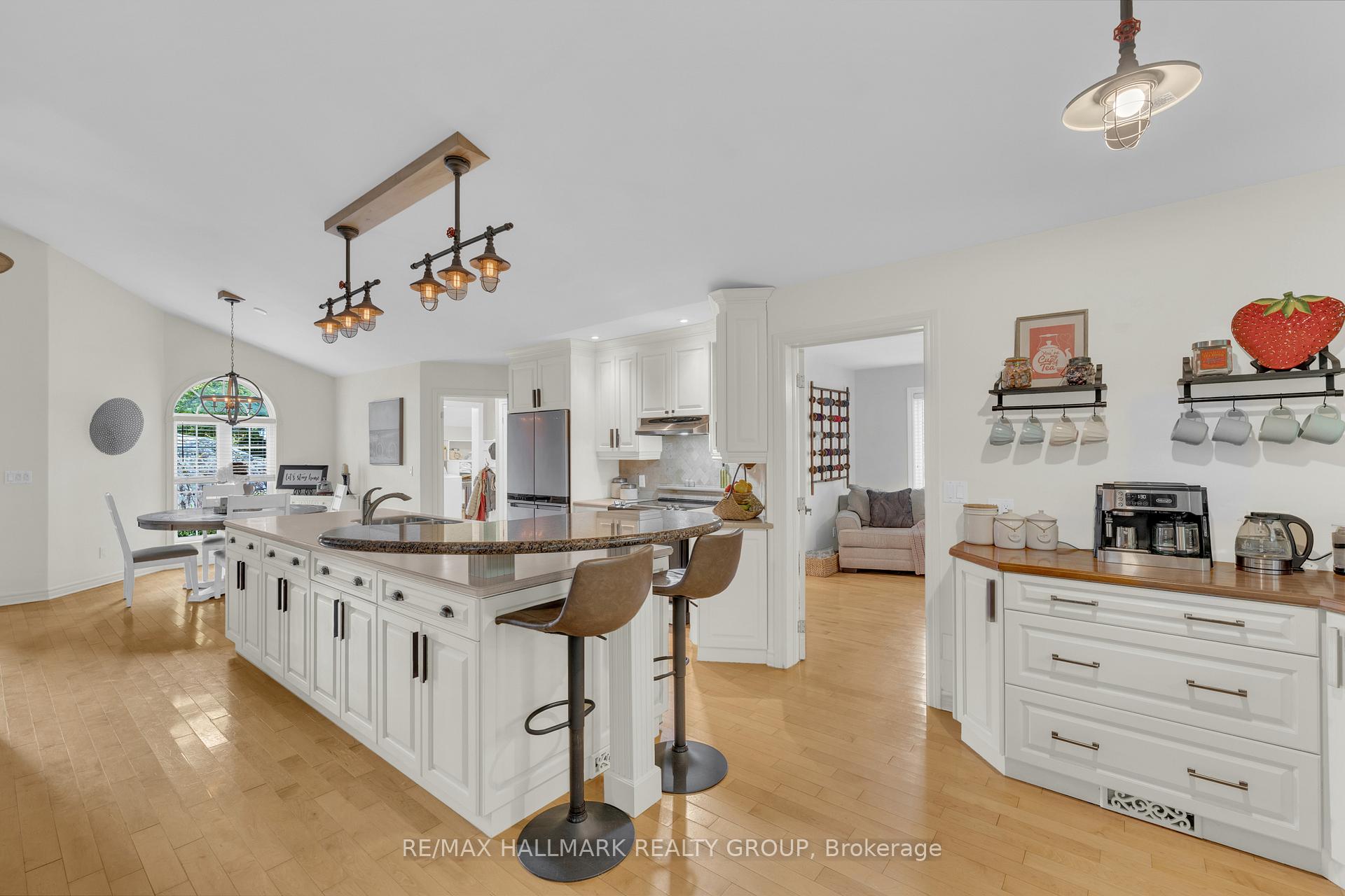 Photo 14 of 220 Garfield Street, Gananoque — HOMEH