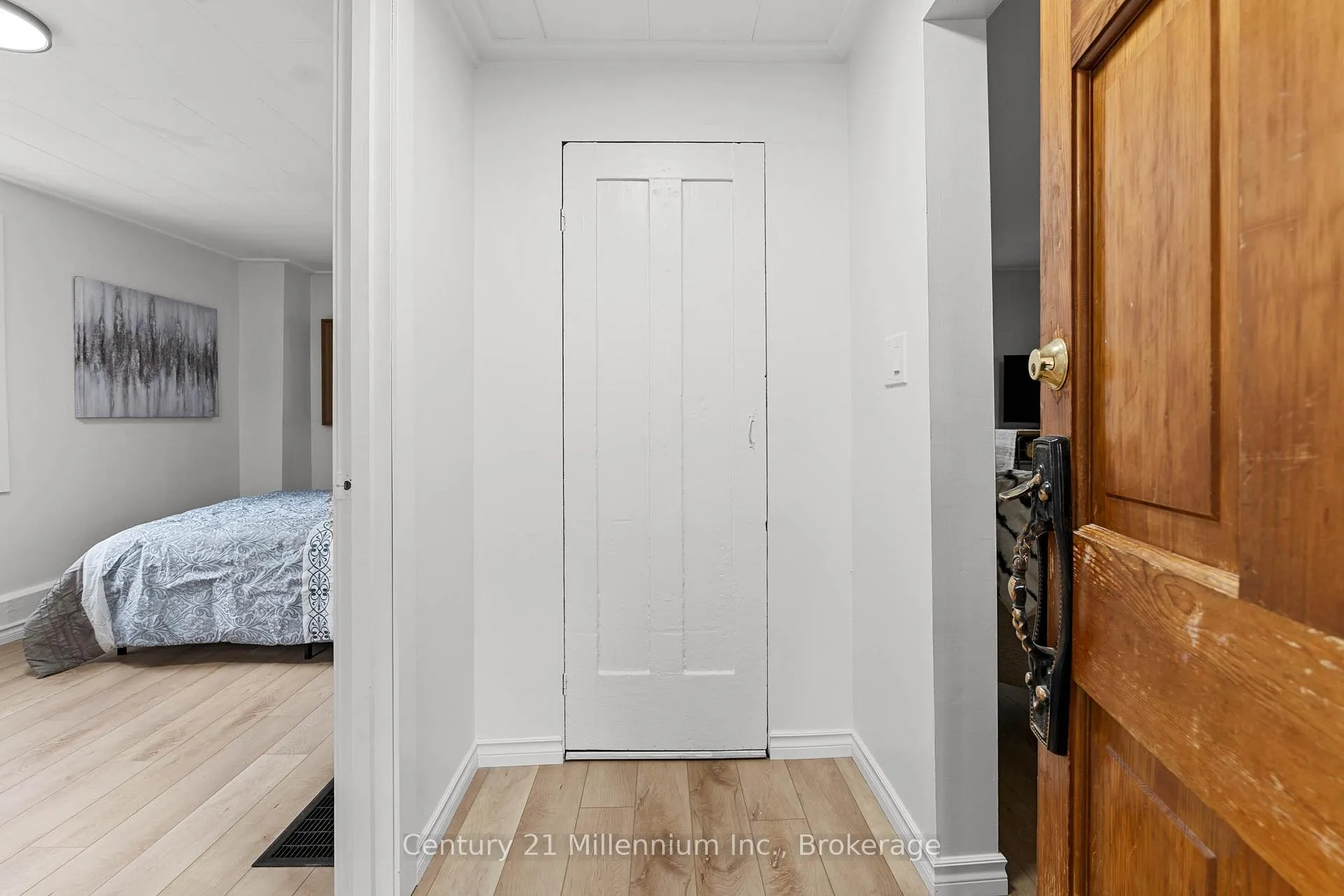 Photo 11 of 440 13th Street E, Owen Sound — HOMEH