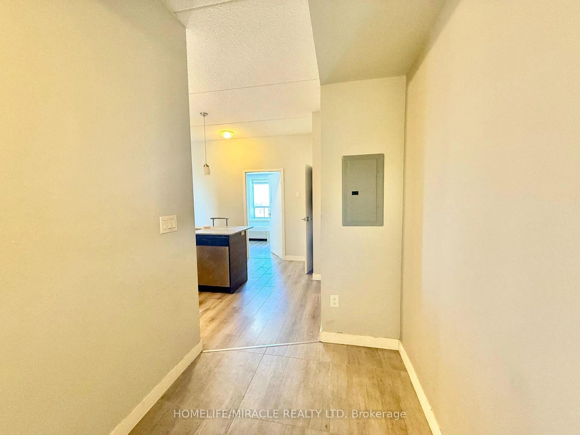 Photo 4 of Unit 1907, 318 Spruce Street, Waterloo, Lakeshore Village — HOMEH