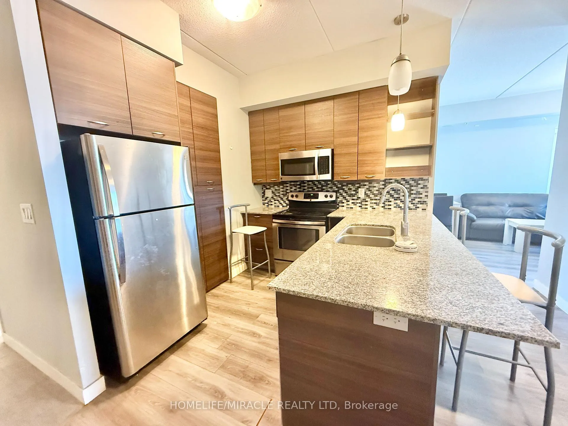 Photo 7 of Unit 1907, 318 Spruce Street, Waterloo, Lakeshore Village — HOMEH