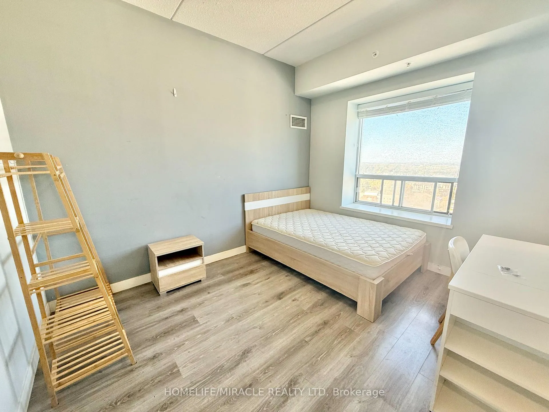 Photo 11 of Unit 1907, 318 Spruce Street, Waterloo, Lakeshore Village — HOMEH