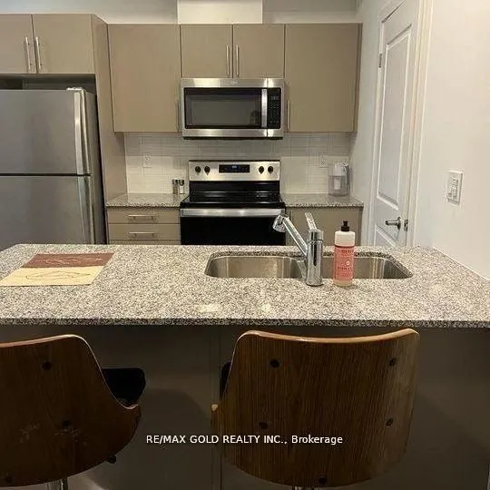 Photo 2 of Unit 56, 205 West oak Trail, Kitchener, Rosenburg — HOMEH