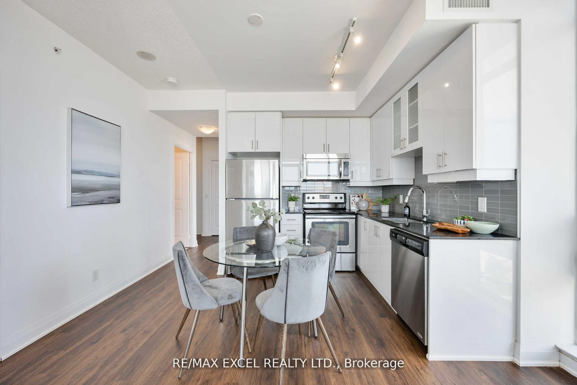 Photo 6 of Unit 1005, 9582 Markham Road E, Markham, Wismer — HOMEH