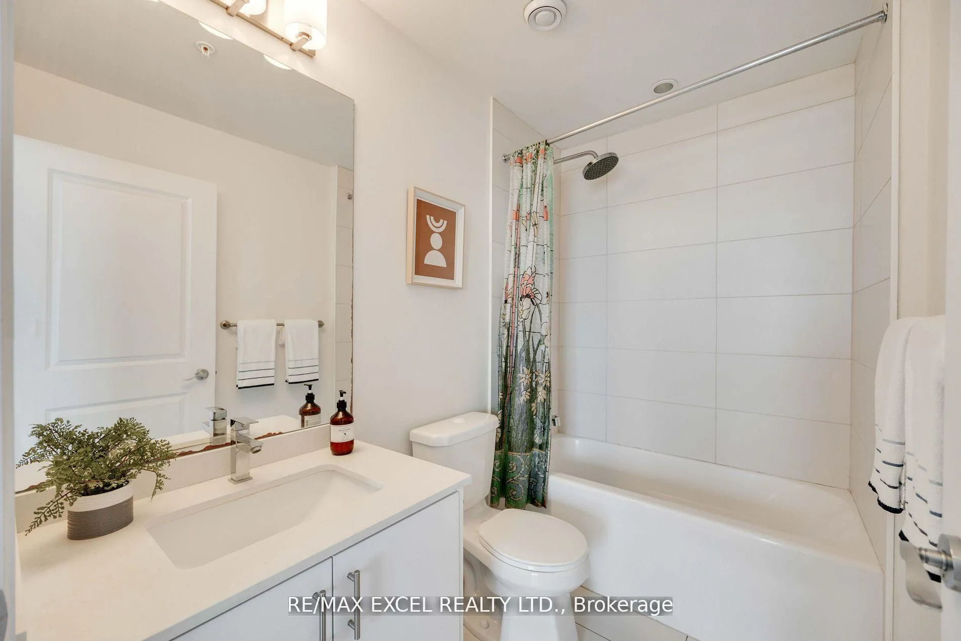 Photo 15 of Unit 1005, 9582 Markham Road E, Markham, Wismer — HOMEH