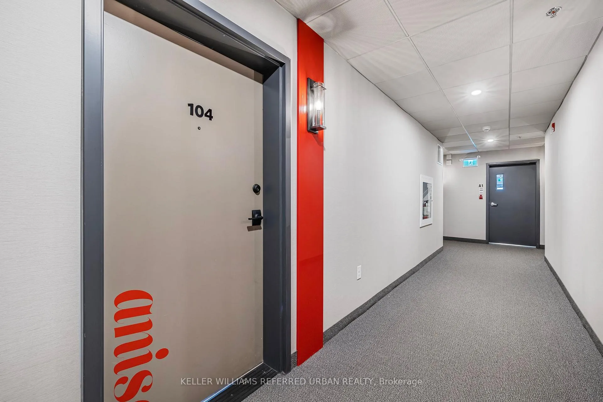 Photo 4 of Unit 104, 10 Culinary Lane, Barrie, Rural Barrie Southeast — HOMEH