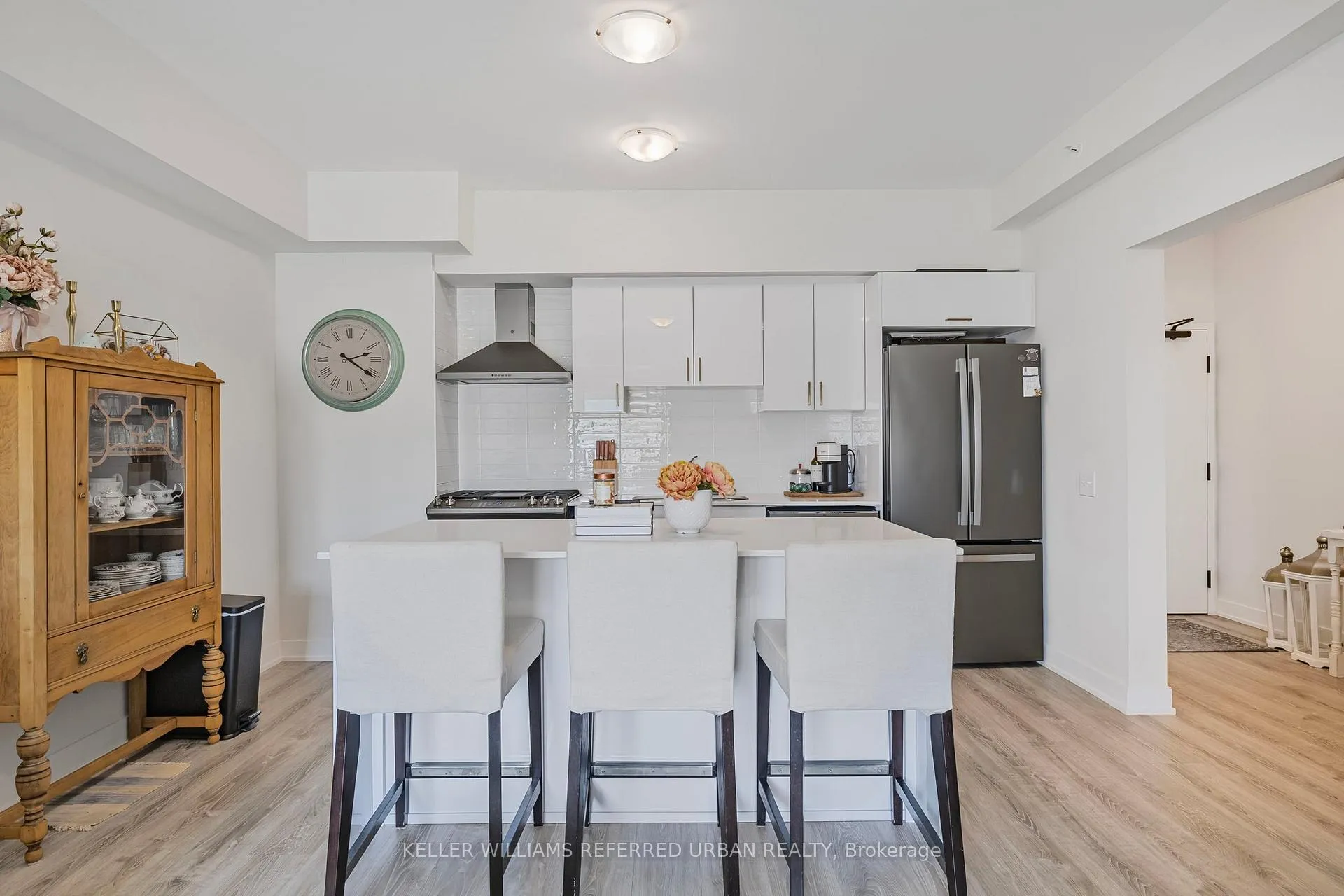 Photo 11 of Unit 104, 10 Culinary Lane, Barrie, Rural Barrie Southeast — HOMEH