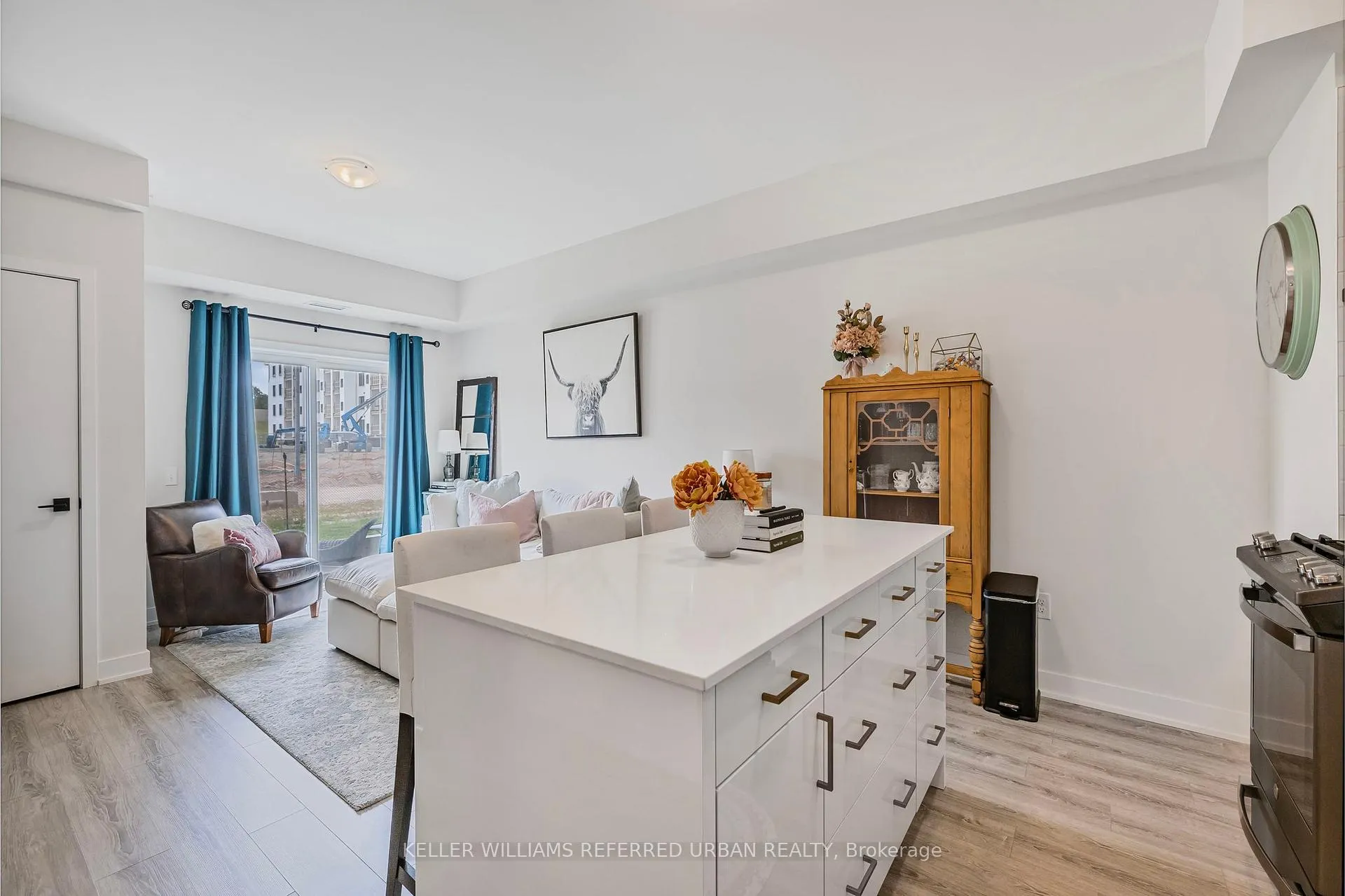 Photo 13 of Unit 104, 10 Culinary Lane, Barrie, Rural Barrie Southeast — HOMEH