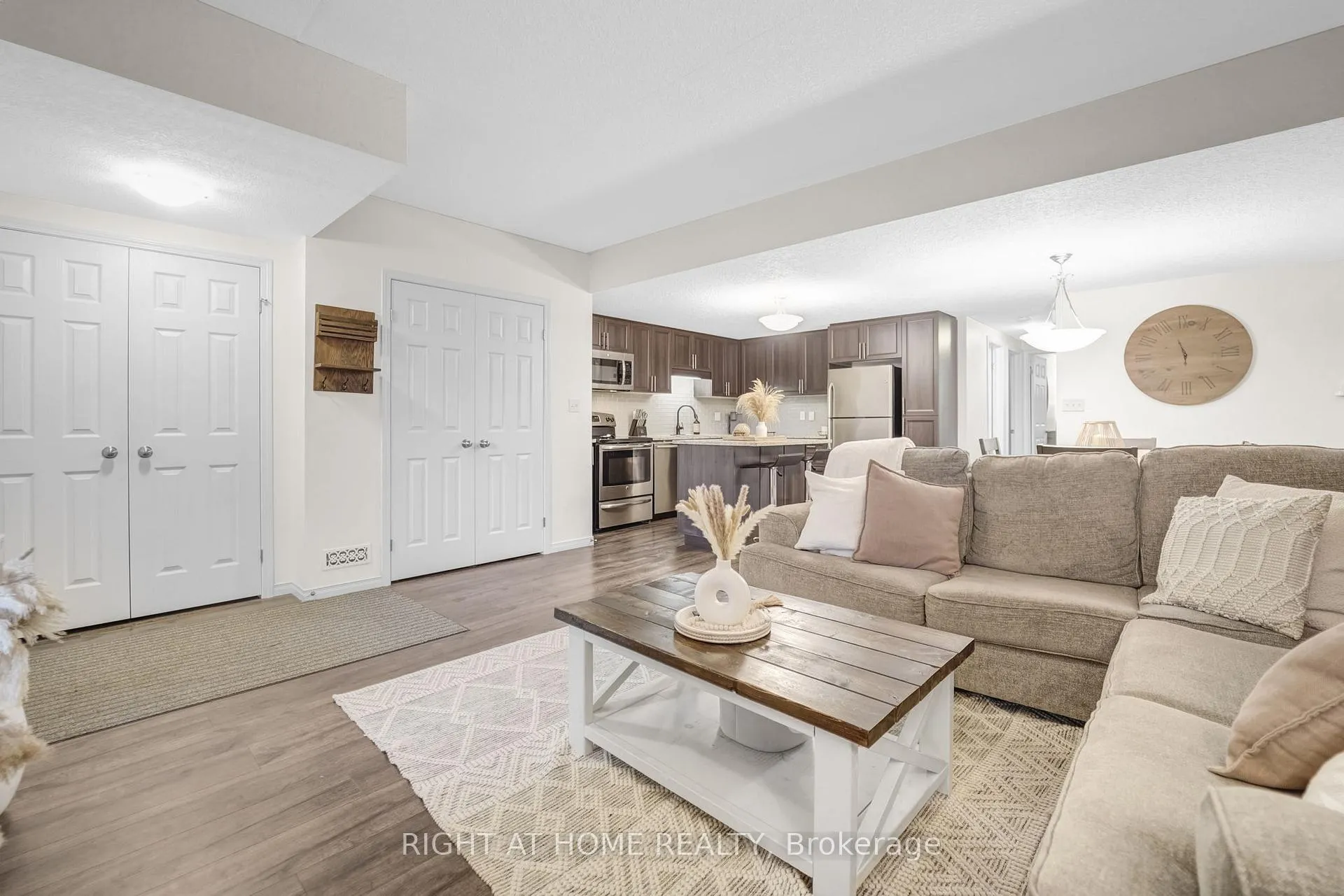 Photo 11 of Unit D, 20 Sienna Street, Kitchener — HOMEH