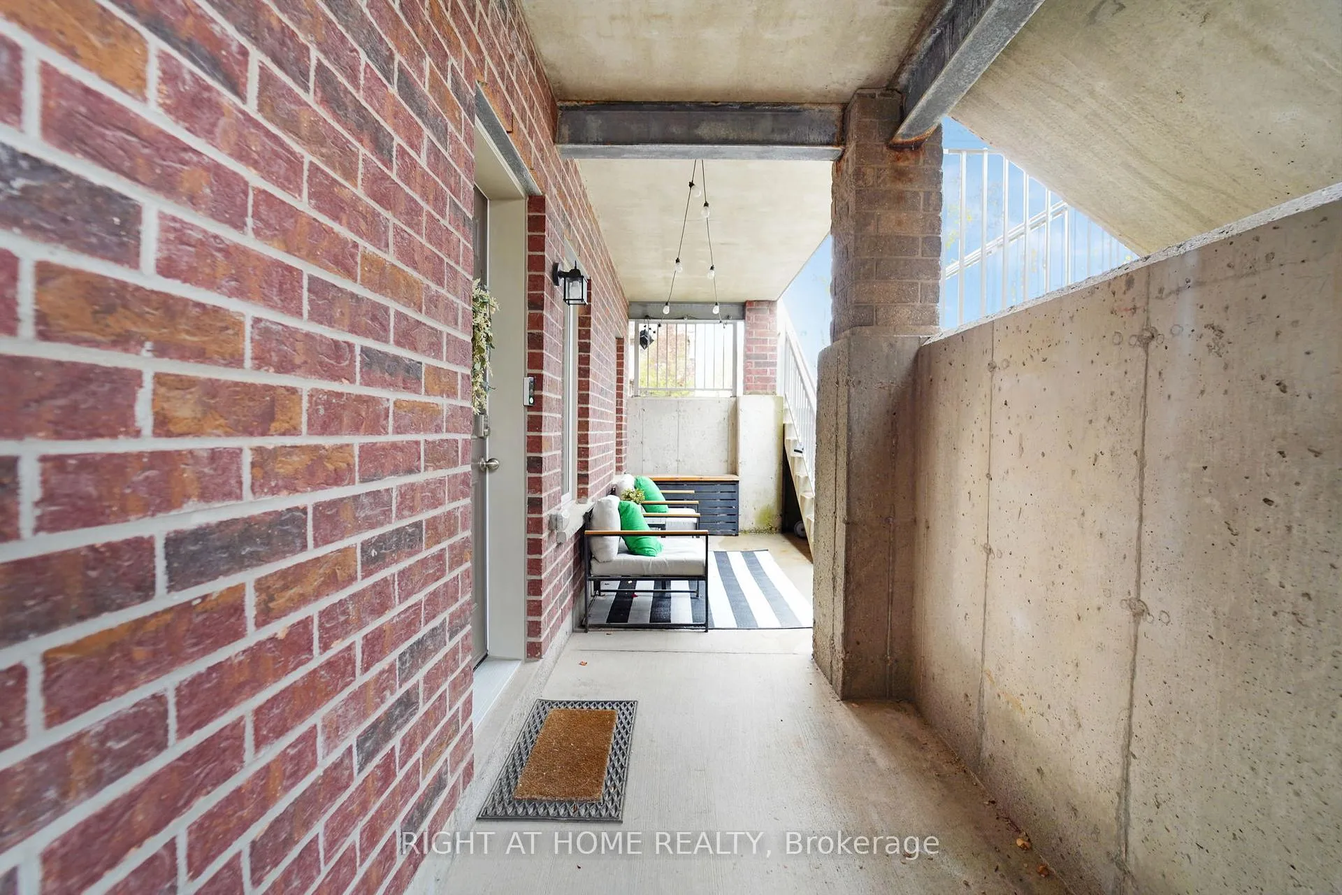 Photo 41 of Unit D, 20 Sienna Street, Kitchener — HOMEH
