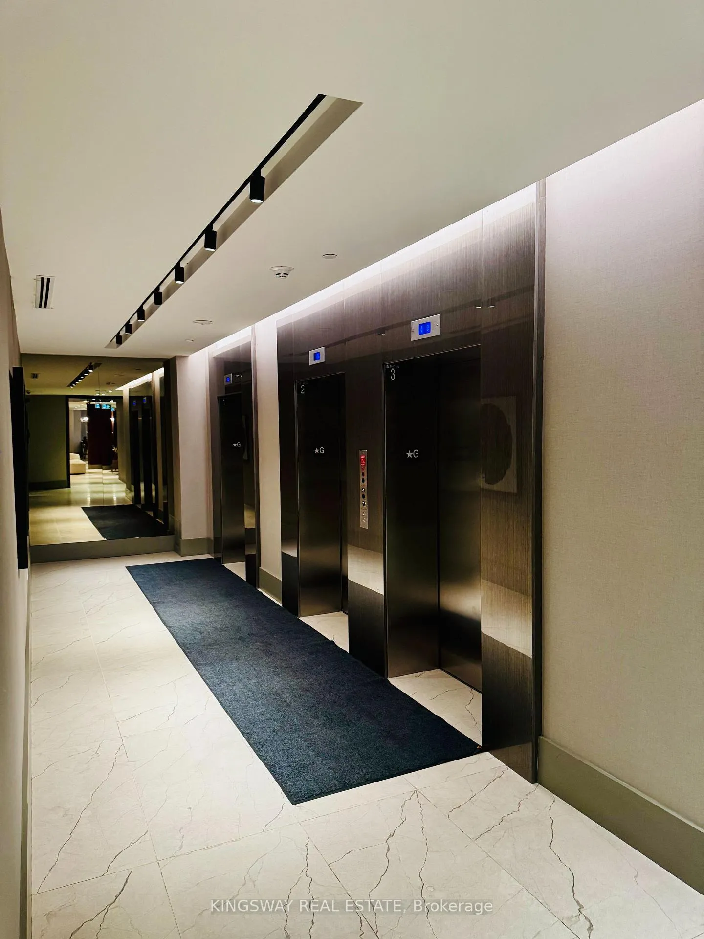Photo 12 of Unit 1807, 55 Duke Street W, Kitchener, City Commercial Core — HOMEH