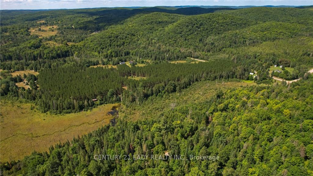 Photo 9 of 1996 Matawatchan Road, Frontenac, Frontenac North — HOMEH