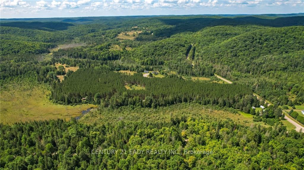 Photo 11 of 1996 Matawatchan Road, Frontenac, Frontenac North — HOMEH