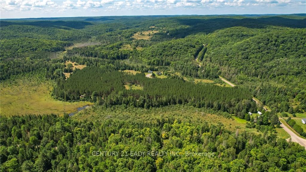 Photo 12 of 1996 Matawatchan Road, Frontenac, Frontenac North — HOMEH