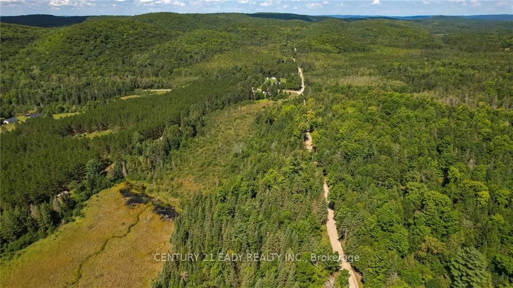 Photo 19 of 1996 Matawatchan Road, Frontenac, Frontenac North — HOMEH