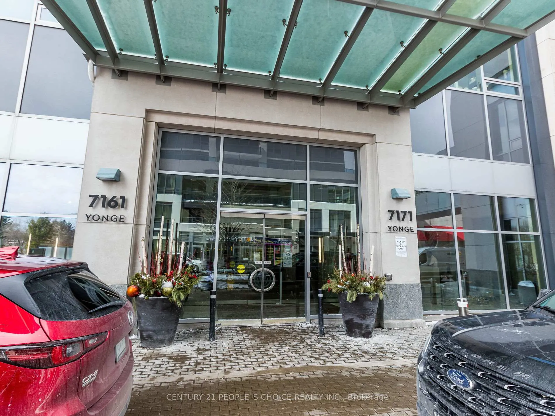 Photo 2 of Unit 2232, 7161 Yonge Street, Markham, Grandview — HOMEH