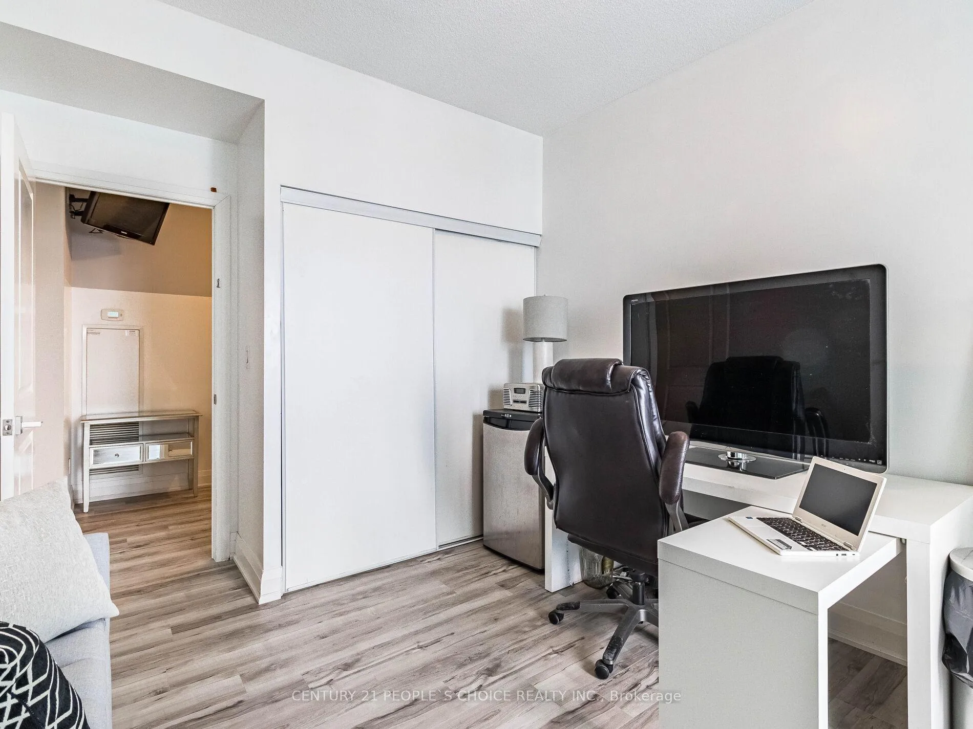 Photo 23 of Unit 2232, 7161 Yonge Street, Markham, Grandview — HOMEH