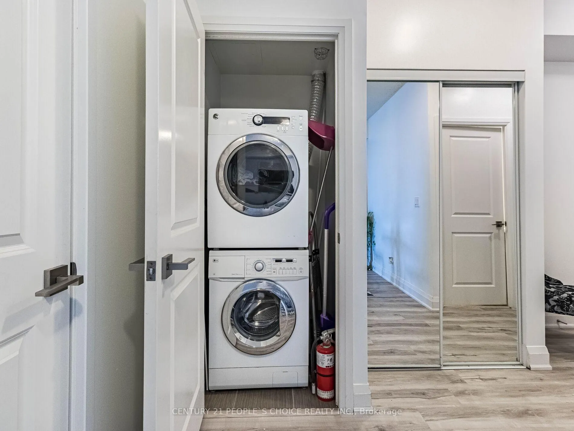 Photo 28 of Unit 2232, 7161 Yonge Street, Markham, Grandview — HOMEH