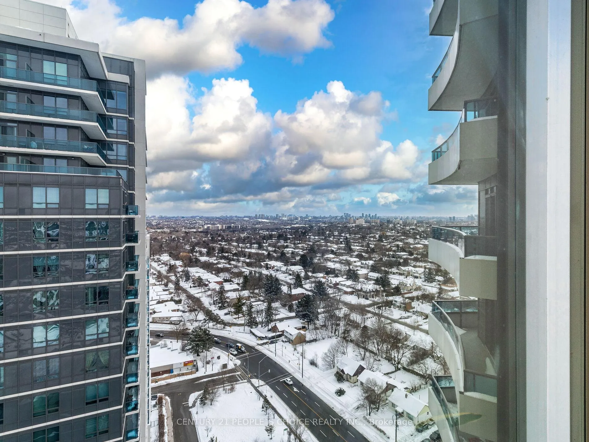 Photo 33 of Unit 2232, 7161 Yonge Street, Markham, Grandview — HOMEH