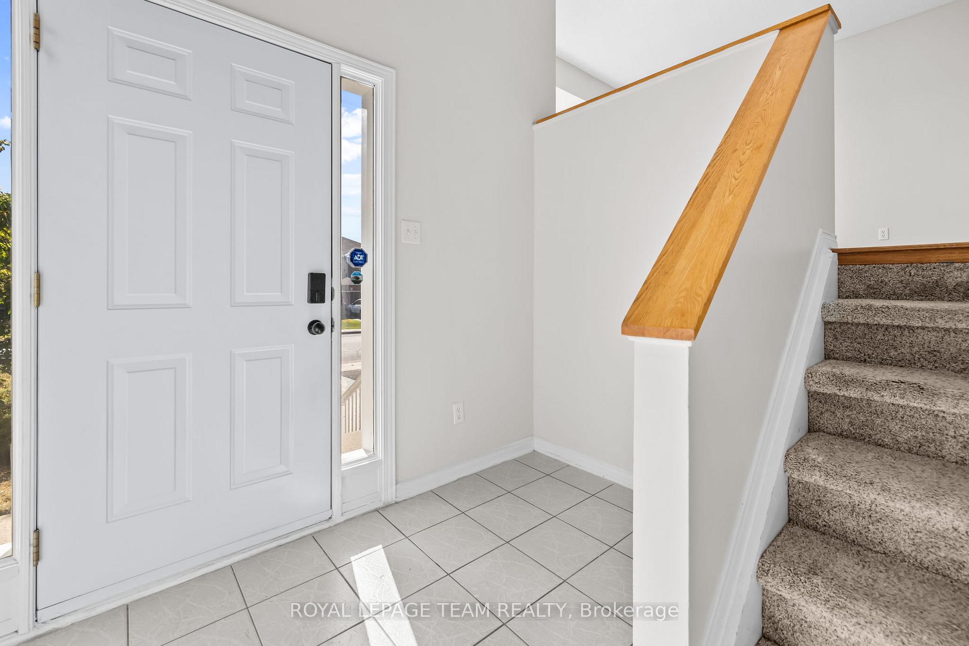 Photo 3 of 183 Mountshannon Drive, Ottawa, Barrhaven - Longfields — HOMEH