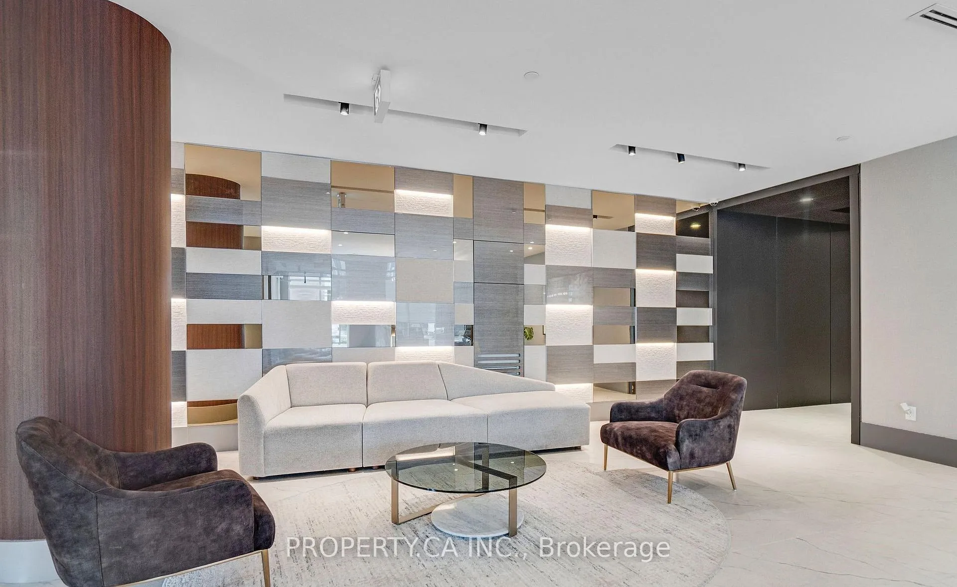 Photo 16 of Unit 307, 55 Duke Street W, Kitchener — HOMEH