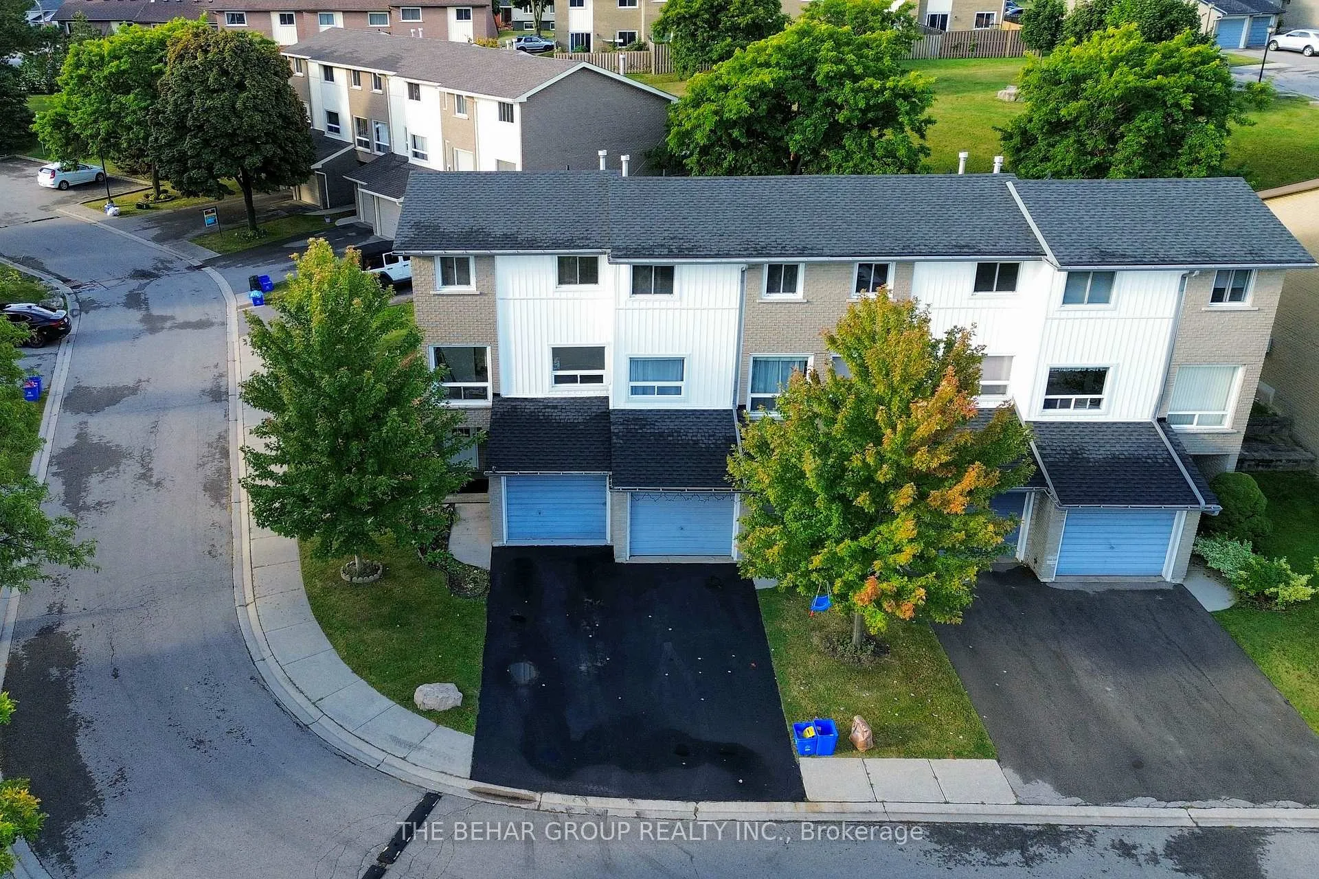 Photo 3 of Unit 149, 11 Queenslea Drive E, Hamilton, Quinndale — HOMEH