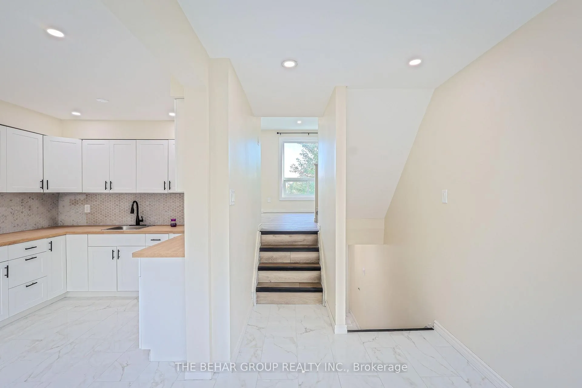 Photo 14 of Unit 149, 11 Queenslea Drive E, Hamilton, Quinndale — HOMEH