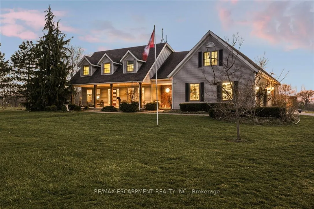 Photo 1 of 2330 Centre Street, Pelham, North Pelham — HOMEH