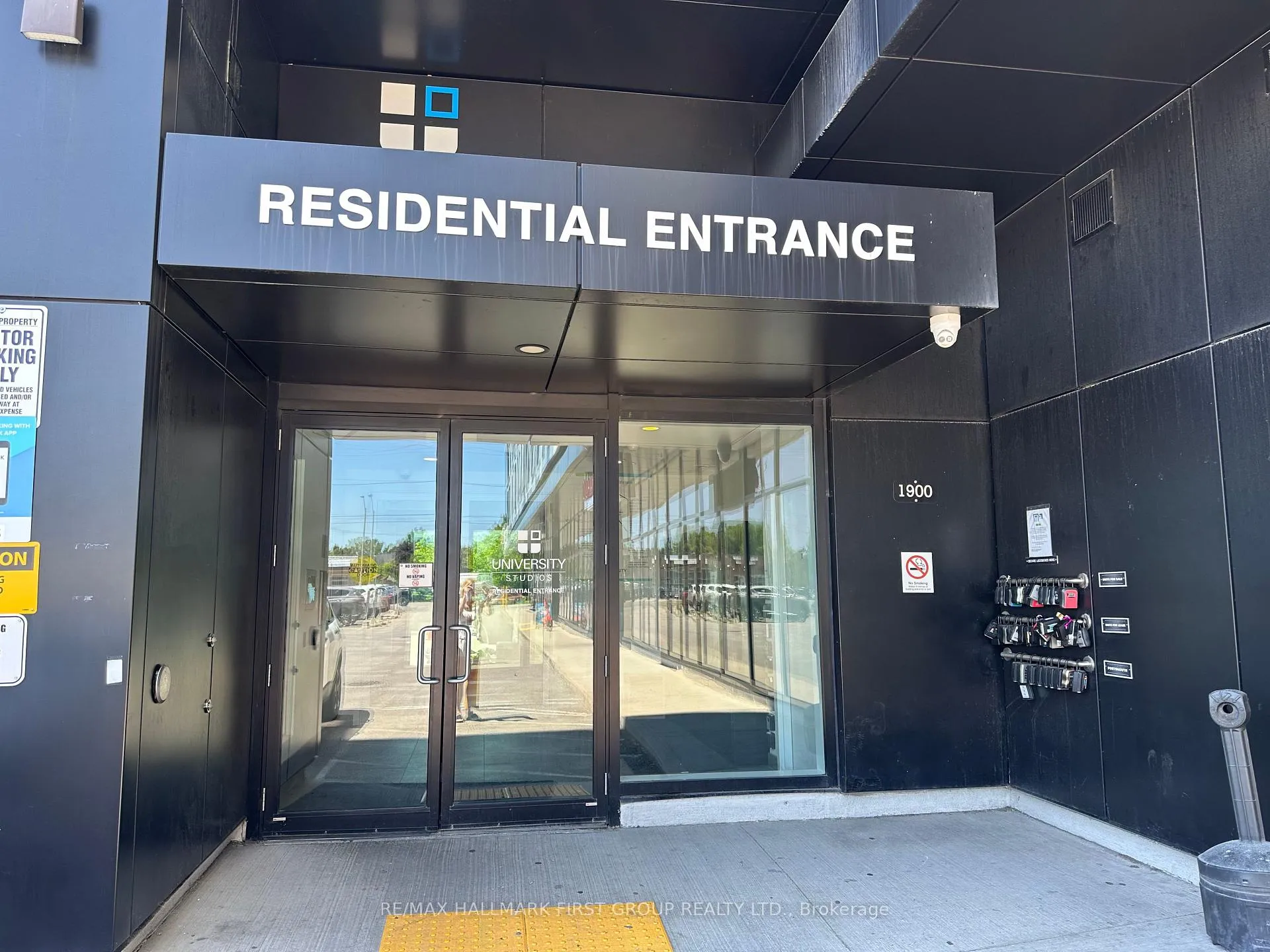 Photo 3 of Unit 215, 1900 Simcoe Street N, Oshawa, Samac — HOMEH