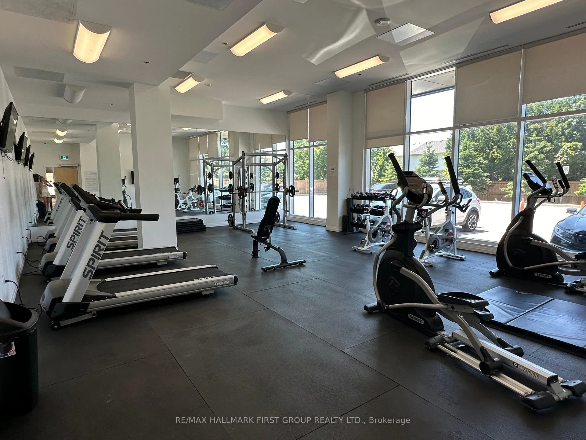 Photo 4 of Unit 215, 1900 Simcoe Street N, Oshawa, Samac — HOMEH
